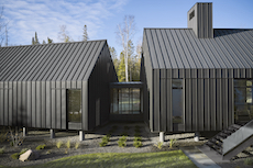 PrivateResidence-LakeHuron-ON_Architect-BoothHansen_Photo-MaximeBrouillet629web.jpg