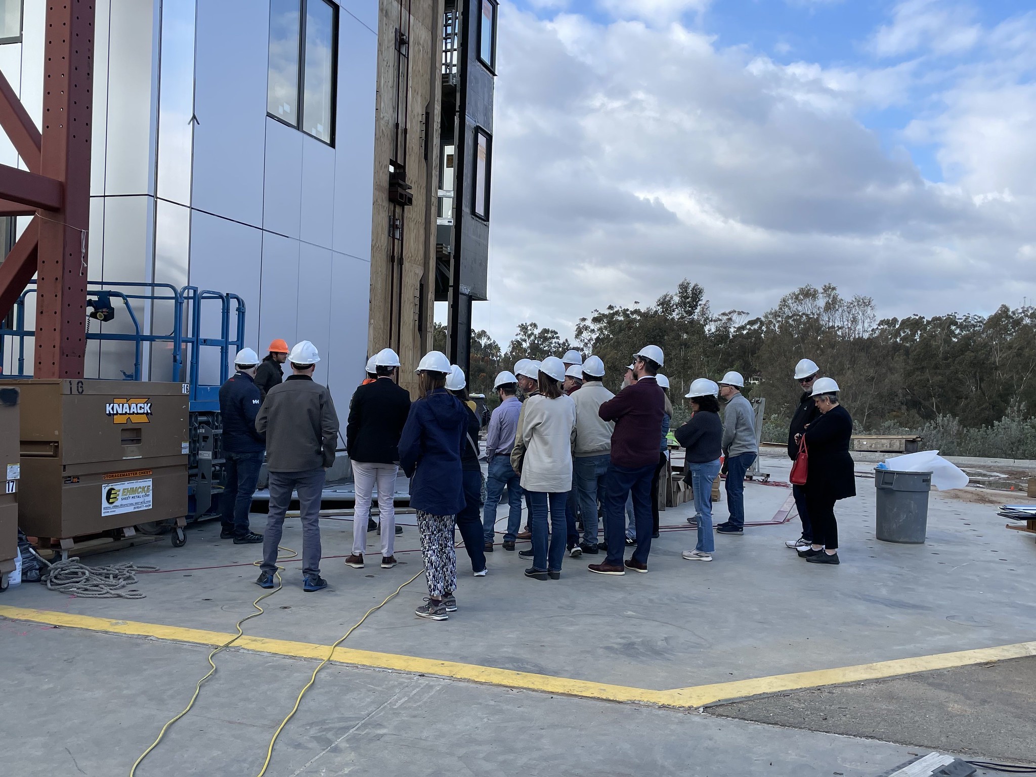 FGIA Annual Conference Participants Tour Seismic Shake Table Test Site