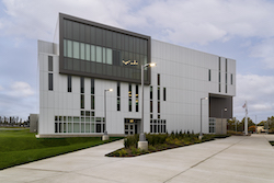 Tubelite-Linetec_FSU-CVL_JeffVeltman-VosGlass1_web10.jpg