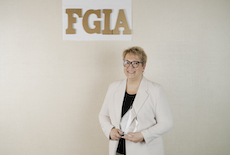 Residential Products Group Distinguished Service Award – Lisa Bergeron (JELD-WEN)