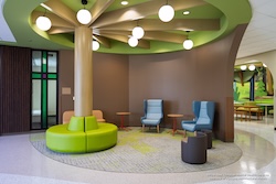 11MI-PineRestPediatricCtrBehavioralHealth_lobby©PineRest-ApogeeArchitecturalMetals-web.jpg