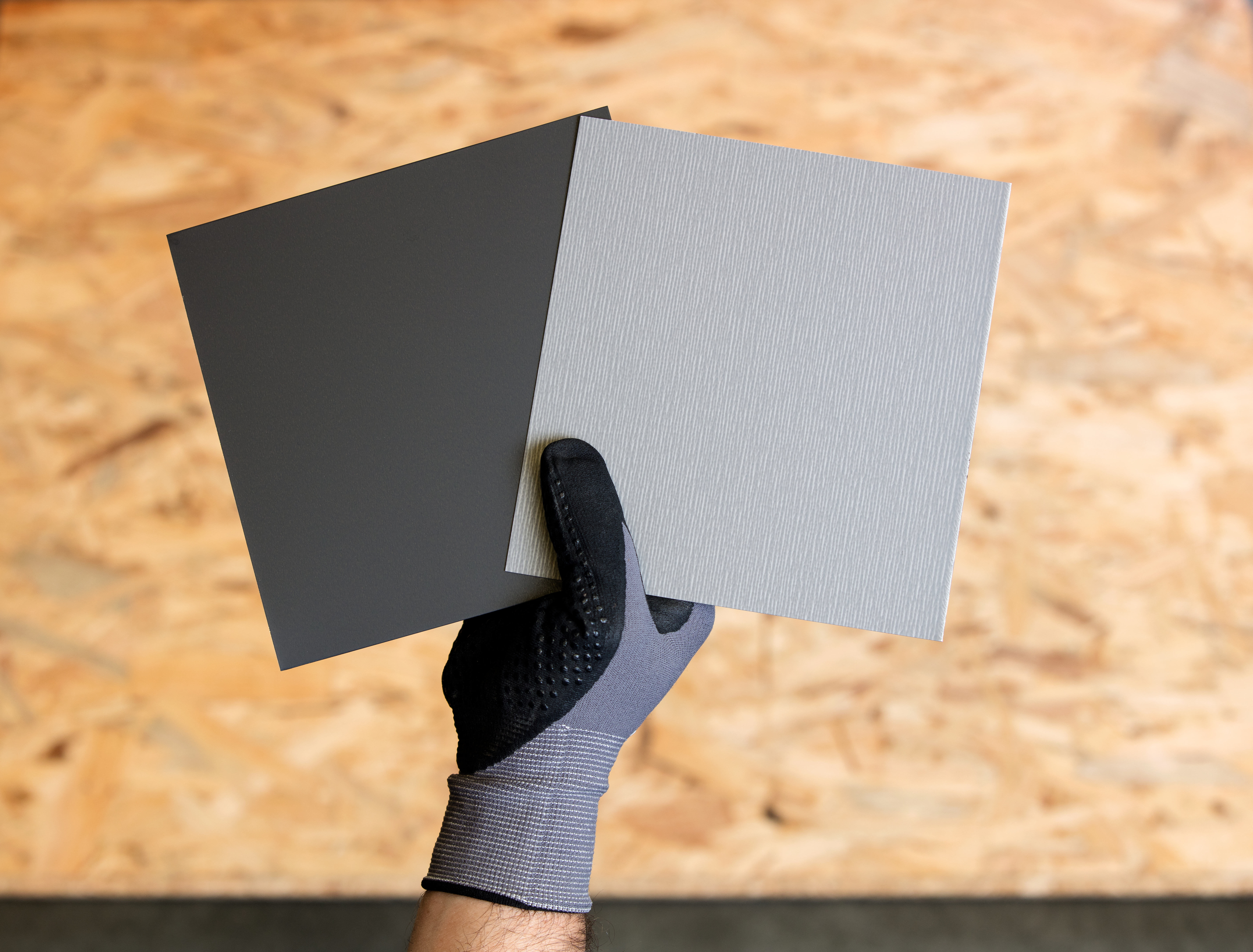 1RHEINZINK-GRANUM_EXTRA_Basalte-Granite_board.JPG